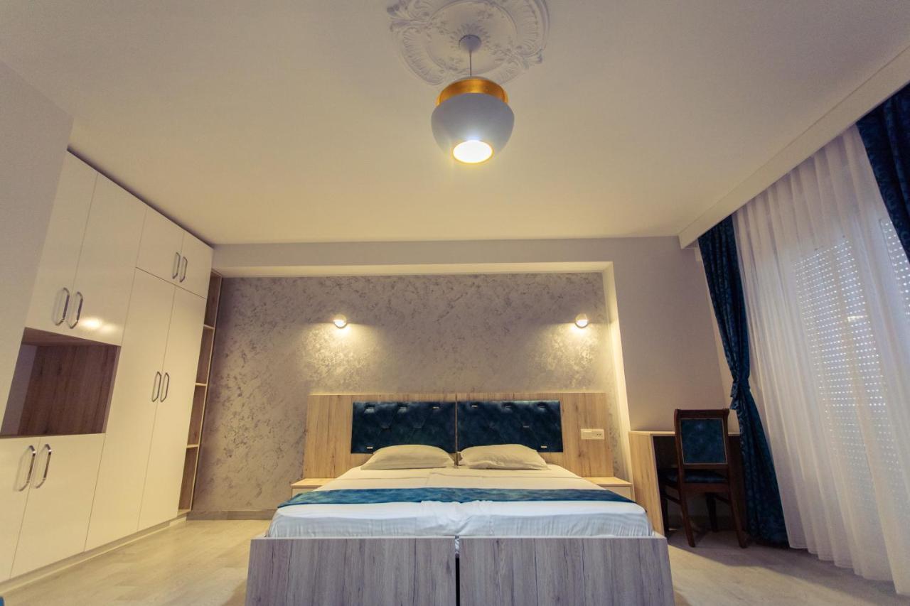City Hotel Ferizaj Exterior photo