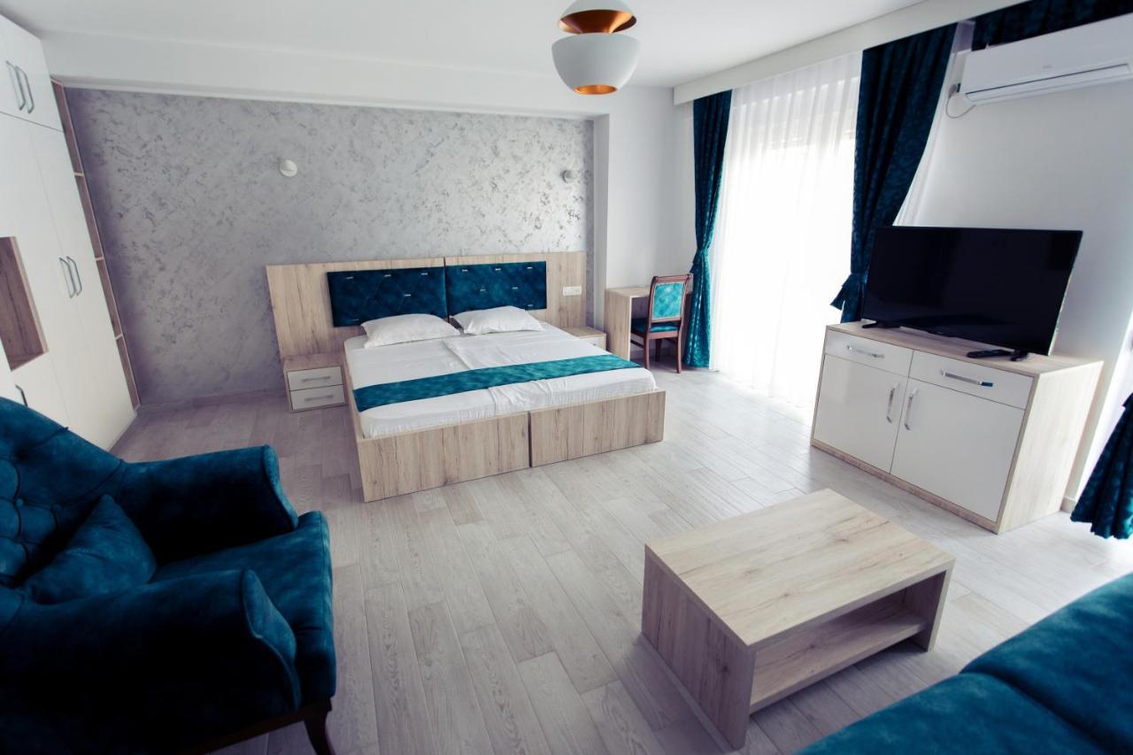 City Hotel Ferizaj Exterior photo