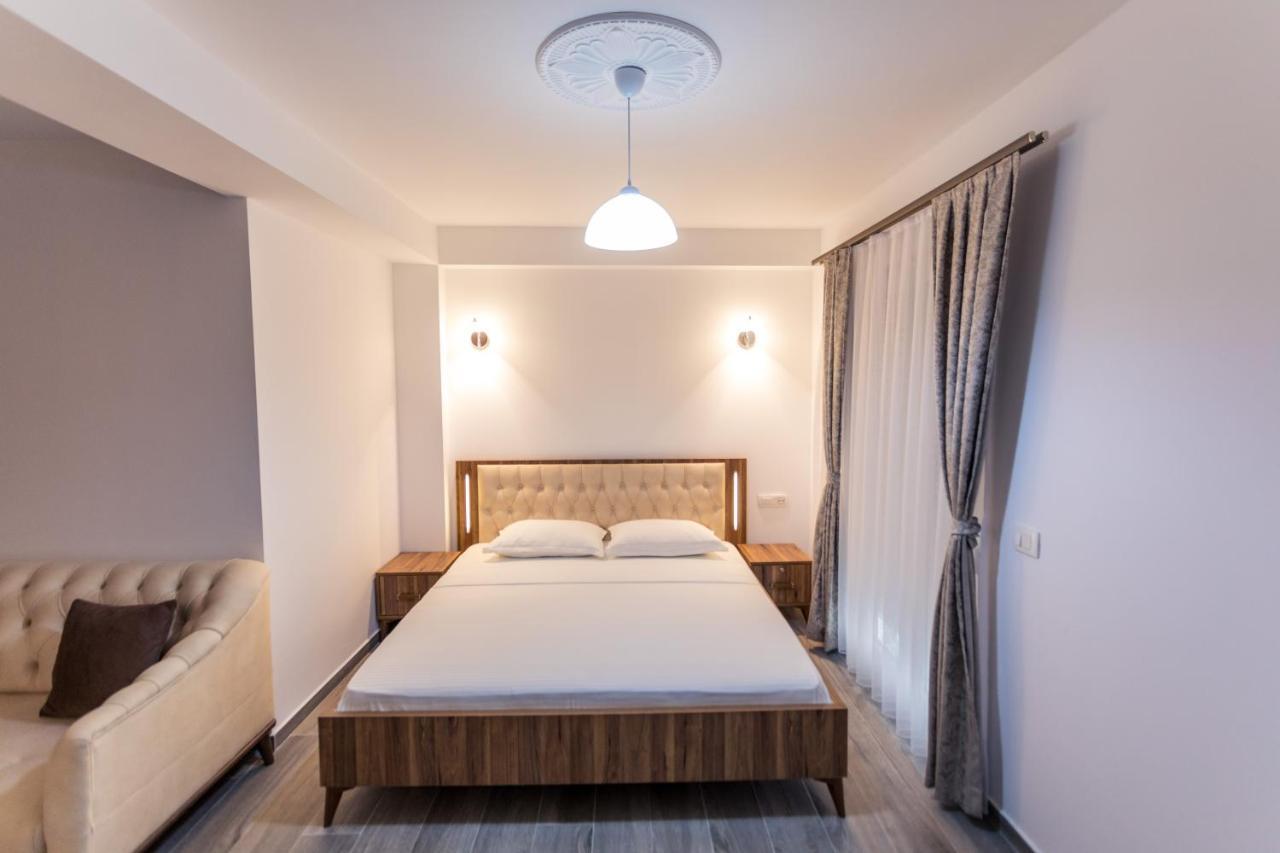 City Hotel Ferizaj Exterior photo
